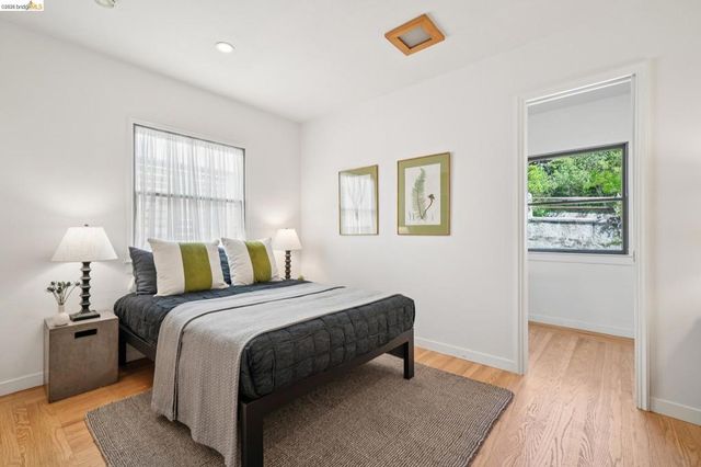 1698 La Loma Ave, Berkeley, CA 94709