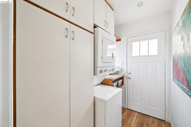 1698 La Loma Ave, Berkeley, CA 94709