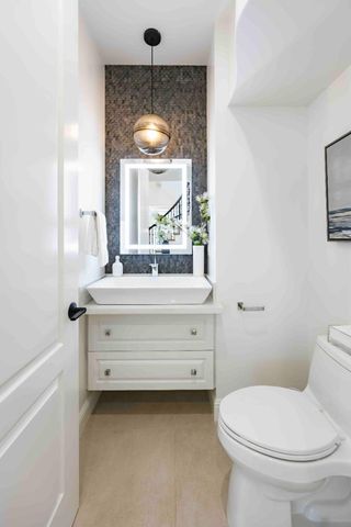 4118 Sutherland Drive, Palo Alto, CA 94303