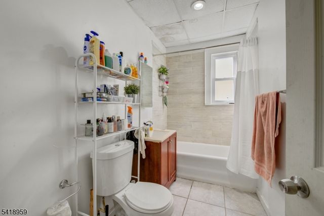 69 Stockman Pl, Irvington Twp., NJ 07111