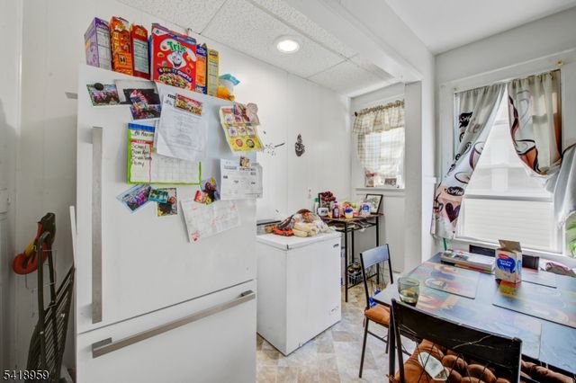 69 Stockman Pl, Irvington Twp., NJ 07111