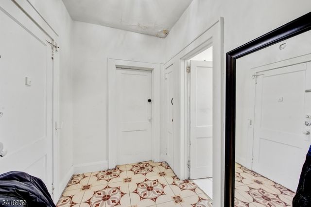 69 Stockman Pl, Irvington Twp., NJ 07111