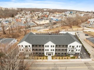 631 Franklin Street 106, Worcester, MA 01604