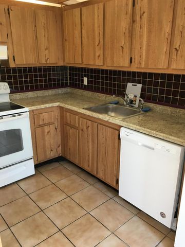 2233 White Pine Circle D, Greenacres, FL 33415