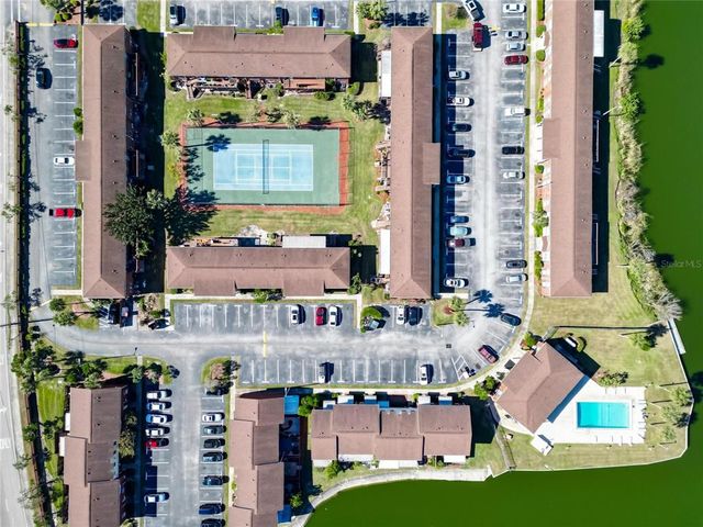 1920 E EDGEWOOD DRIVE A4, Lakeland, FL 33803