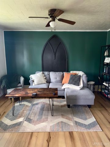 57163 10th Street, Calumet, MI 49913