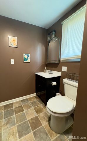 57163 10th Street, Calumet, MI 49913