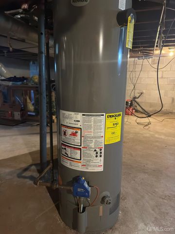 57163 10th Street, Calumet, MI 49913