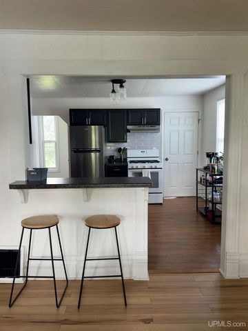 57163 10th Street, Calumet, MI 49913