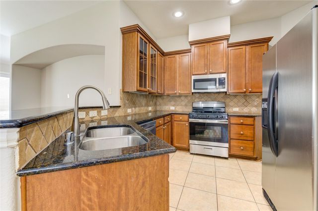 6504 Patridge Drive, Pearland, TX 77584