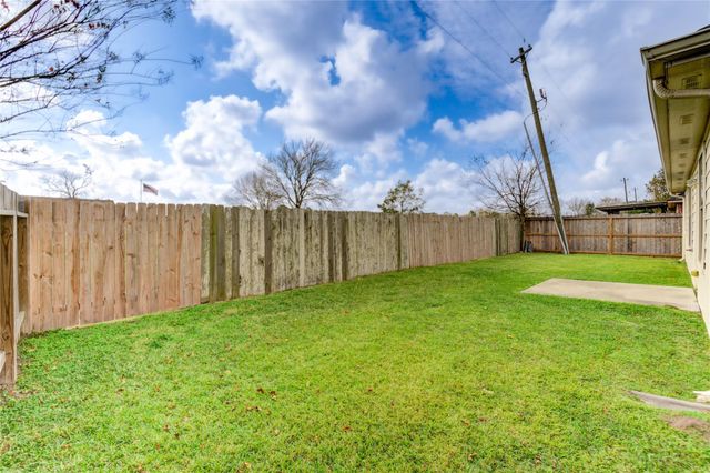 6504 Patridge Drive, Pearland, TX 77584