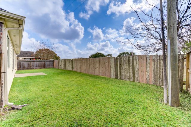 6504 Patridge Drive, Pearland, TX 77584