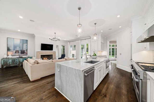 1610 W Sussex Road NE, Atlanta, GA 30306