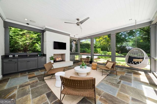 1610 W Sussex Road NE, Atlanta, GA 30306