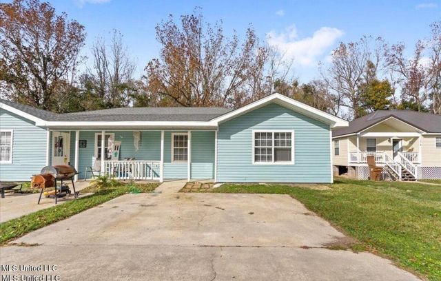 20017 Sunshine Drive, Long Beach, MS 39560