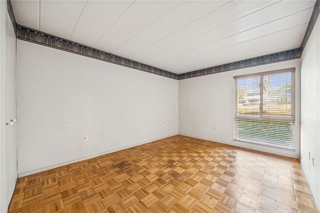 2034 Swallow Hill Rd 306, Scott Twp, PA 15220