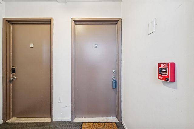 2034 Swallow Hill Rd 306, Scott Twp, PA 15220