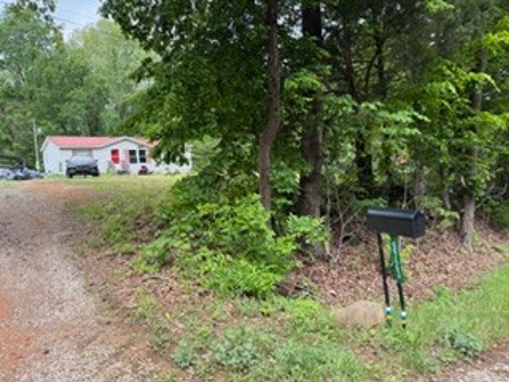 5723 Highway 48, N, Cumberland Furnace, TN 37051