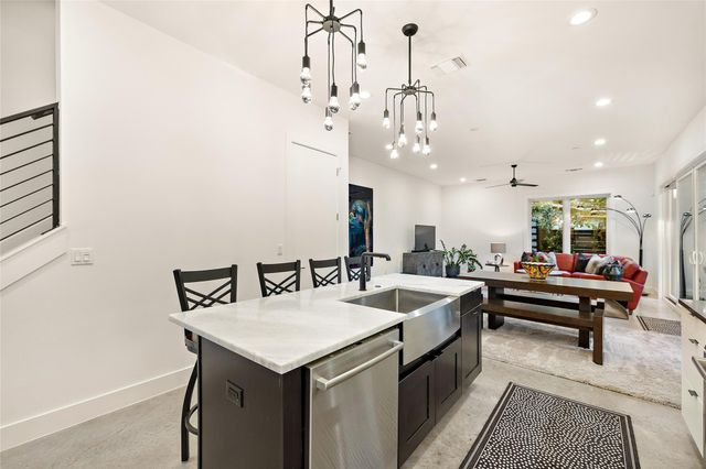 1310 Choquette DR B, Austin, TX 78757