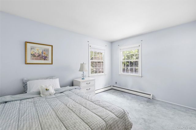 315 Laurel Lane, Laurel Hollow, NY 11791