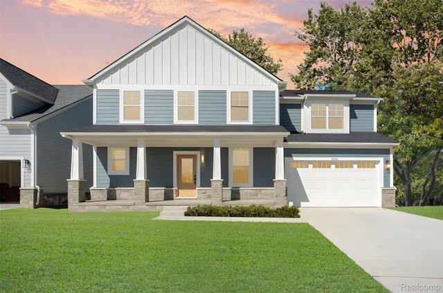 2484 Parkshore Drive, Commerce Charter Township, MI 48382