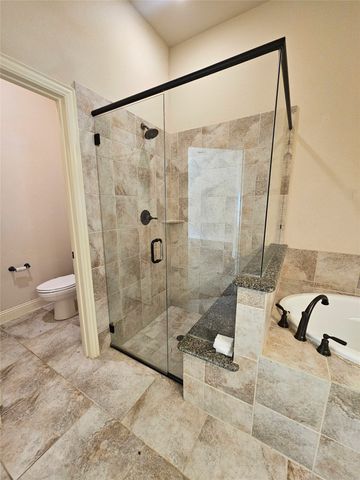 210 Spruce Valley Drive, Justin, TX 76247