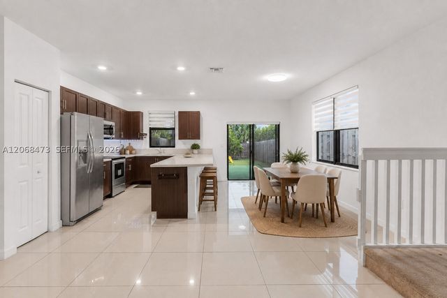24900 SW 107th Ct, Homestead, FL 33032
