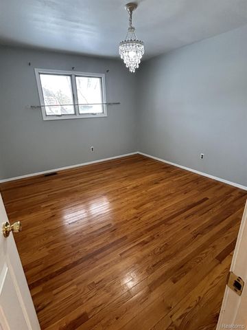 2219 Belmont Drive, Sterling Heights, MI 48310