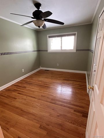 2219 Belmont Drive, Sterling Heights, MI 48310