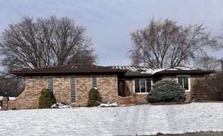 2219 Belmont Drive, Sterling Heights, MI 48310