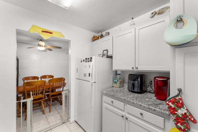 2100 W Beach Drive APT A101, Panama City, FL 32401