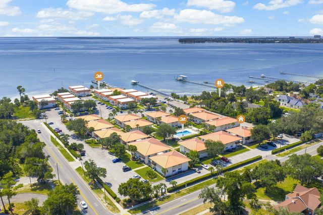 2100 W Beach Drive APT A101, Panama City, FL 32401