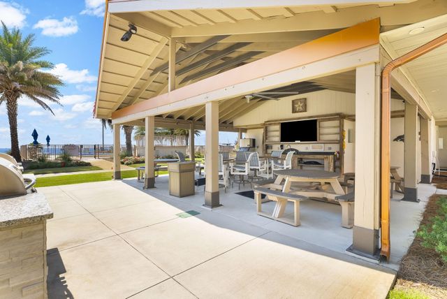 2100 W Beach Drive APT A101, Panama City, FL 32401