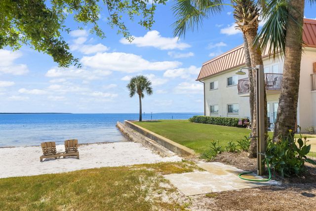 2100 W Beach Drive APT A101, Panama City, FL 32401