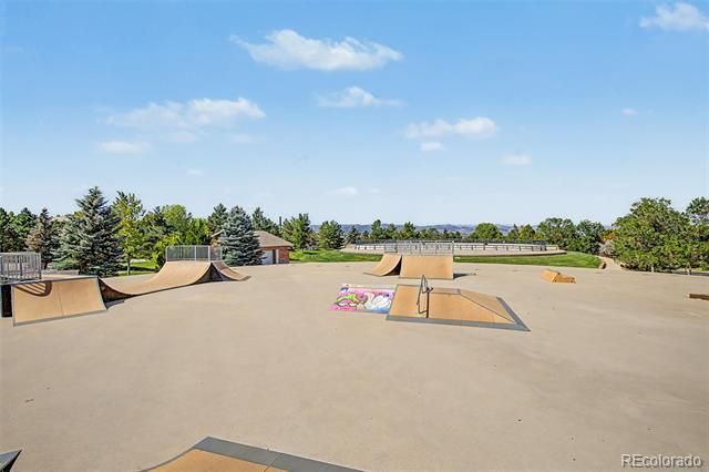 176 Whitehaven Circle, Highlands Ranch, CO 80129