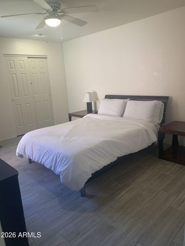 12222 N PARADISE VILLAGE Parkway S 235, Phoenix, AZ 85032
