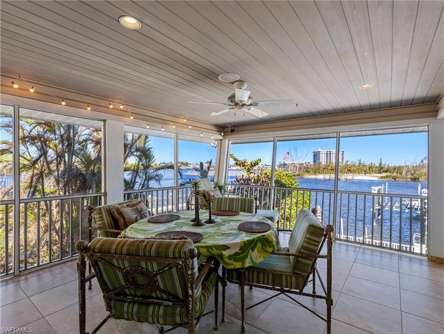921 Prescott ST, Fort Myers Beach, FL 33931