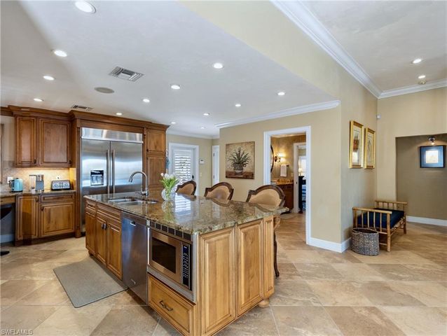 921 Prescott ST, Fort Myers Beach, FL 33931