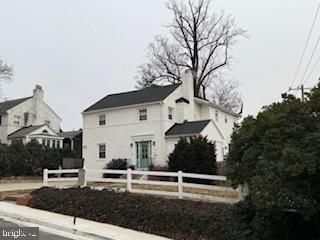 3111 S HILL ST, Arlington, VA 22202