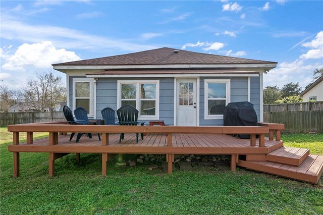 1004 East 27th Street, Bryan, TX 77803