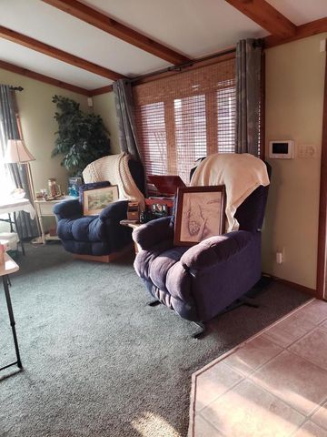 8041 19th AVENUE, Kenosha, WI 53143