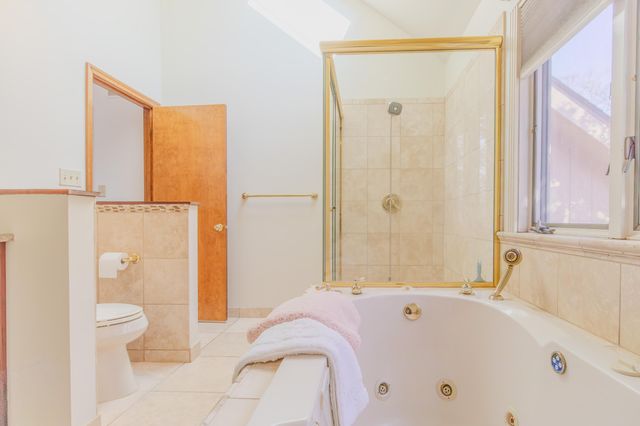 83 Brookview Lane, Valparaiso, IN 46385