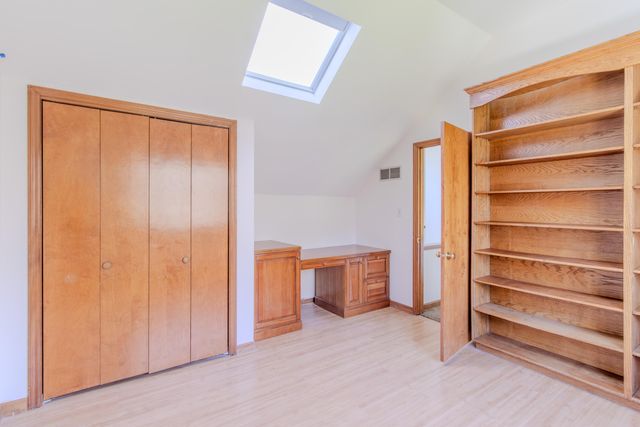83 Brookview Lane, Valparaiso, IN 46385