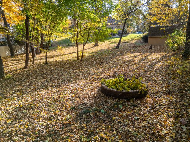 83 Brookview Lane, Valparaiso, IN 46385