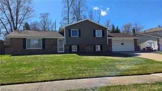 2319 Green Acres Drive, Parma, OH 44134