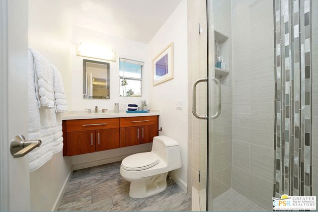1890 E Amado Road, Palm Springs, CA 92262