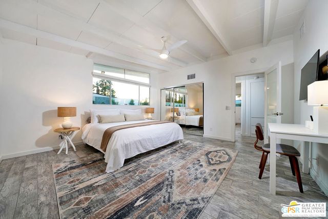 1890 E Amado Road, Palm Springs, CA 92262