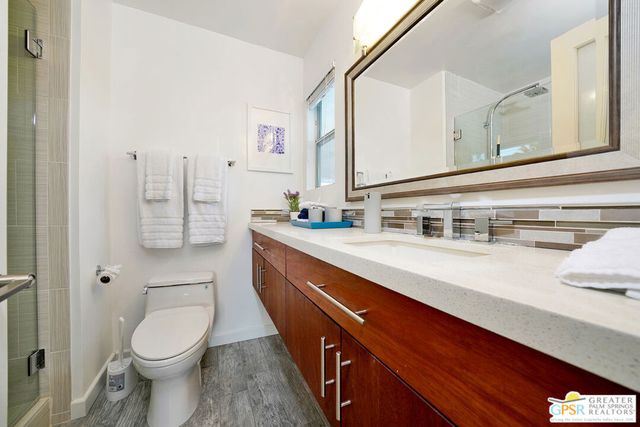 1890 E Amado Road, Palm Springs, CA 92262