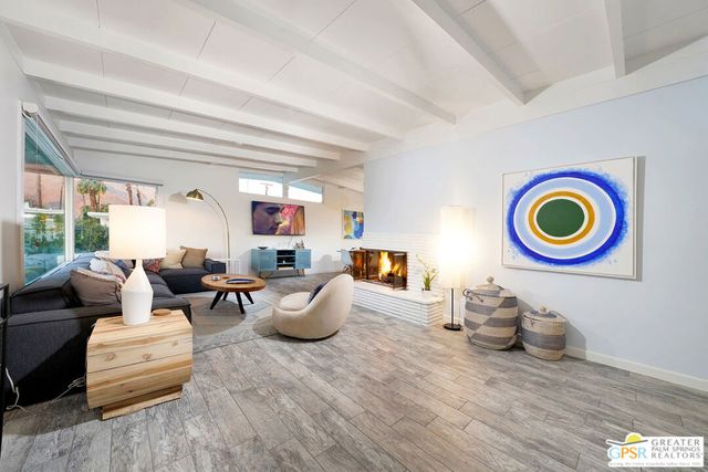 1890 E Amado Road, Palm Springs, CA 92262