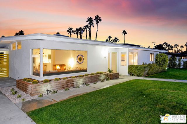 1890 E Amado Road, Palm Springs, CA 92262